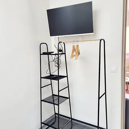 Maison Au Calme - Clim - Wi-fi - Terrasse Et Cours Σπίτι διακοπών *