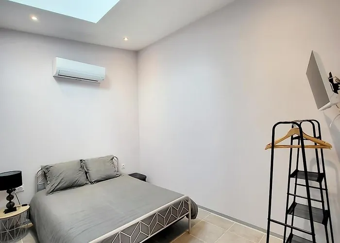 Maison Au Calme - Clim - Wi-fi - Terrasse Et Cours Σπίτι διακοπών Salles-dʼAude